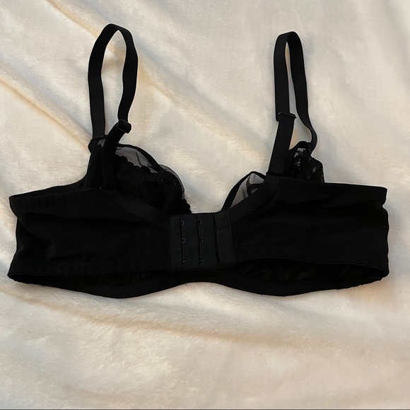 Torrid unlined lace bra - Picture 2 of 4